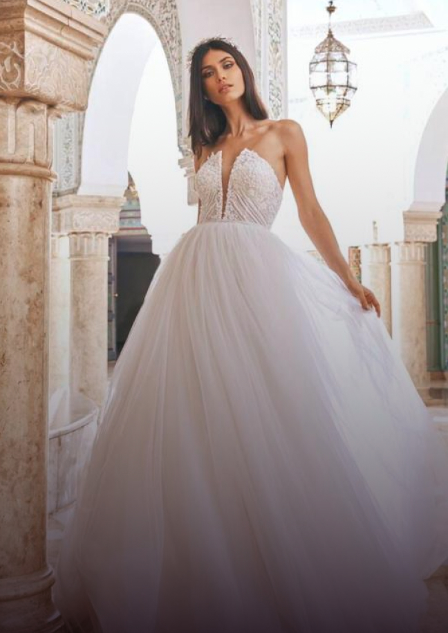 Pronovias Privée Cover